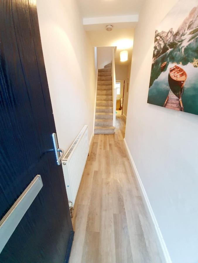 Beautiful 3 Bedroom House At The Sea Front - Amazing Location Southend-on-Sea Kültér fotó